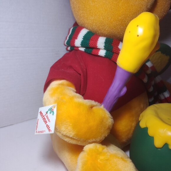 Winnie the Pooh Animated Christmas Motion-ette Hunny pot Figure Disney Telco - Picture 3 of 7